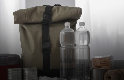Pakowanie plecaka ewakuacyjnego